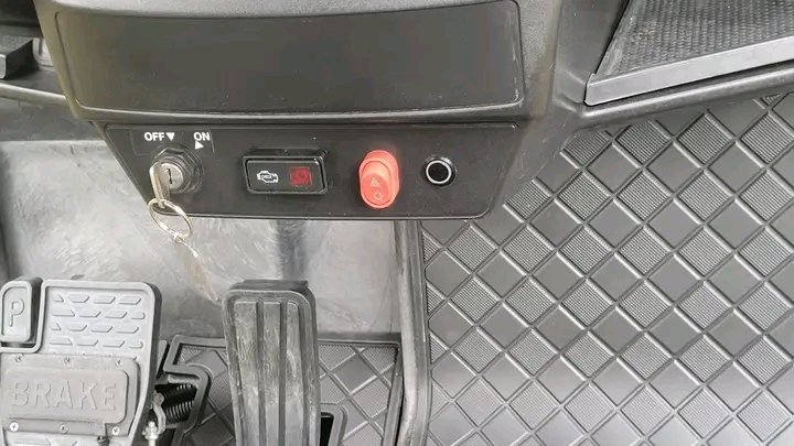 Yamaha Drive2 Golf Cart - Image 9
