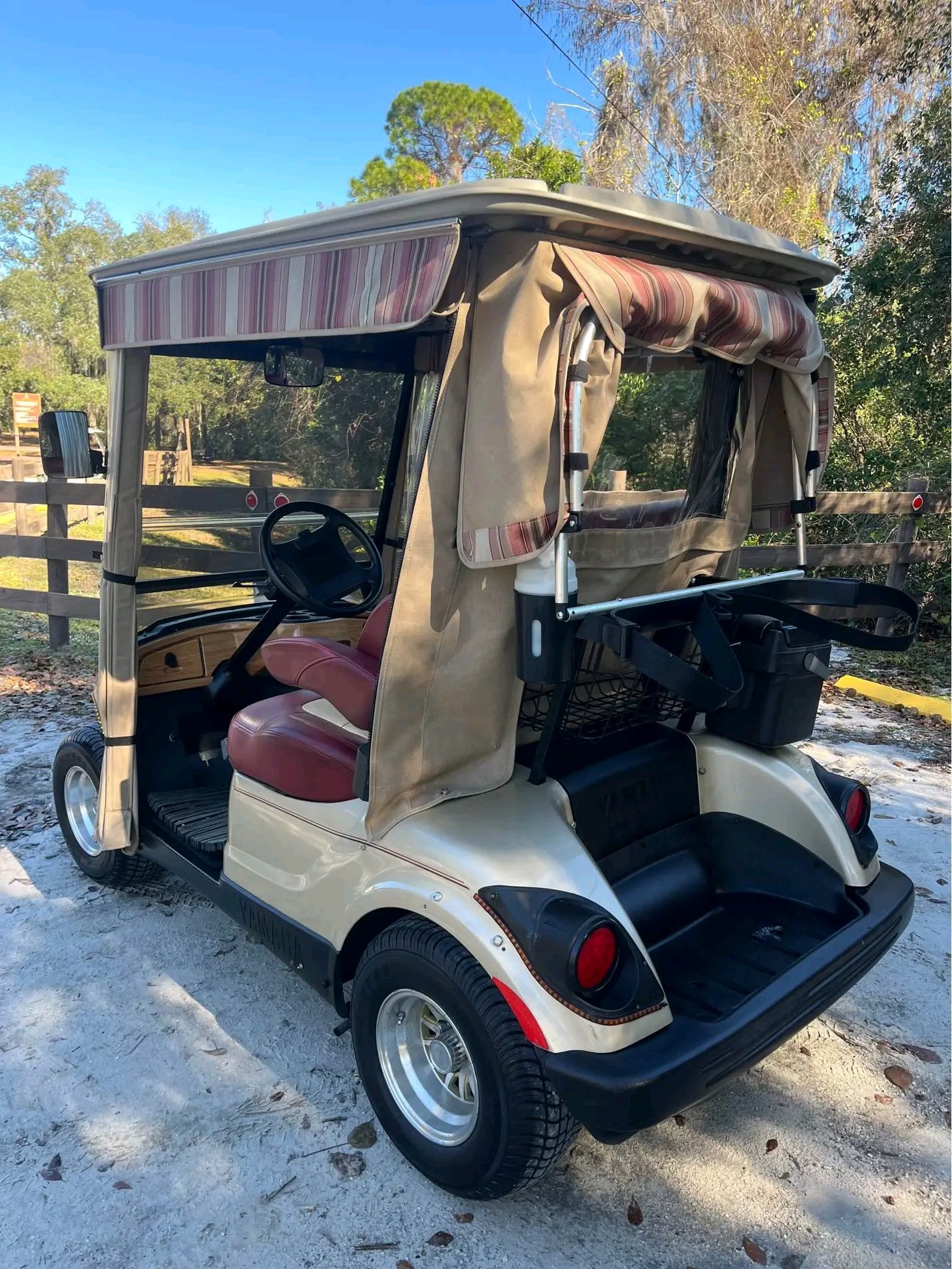 2023 Yamaha drive gas golf cart - Image 6