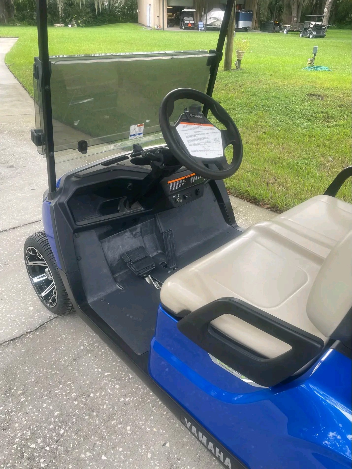Yamaha Drive2 Golf Cart - Image 8