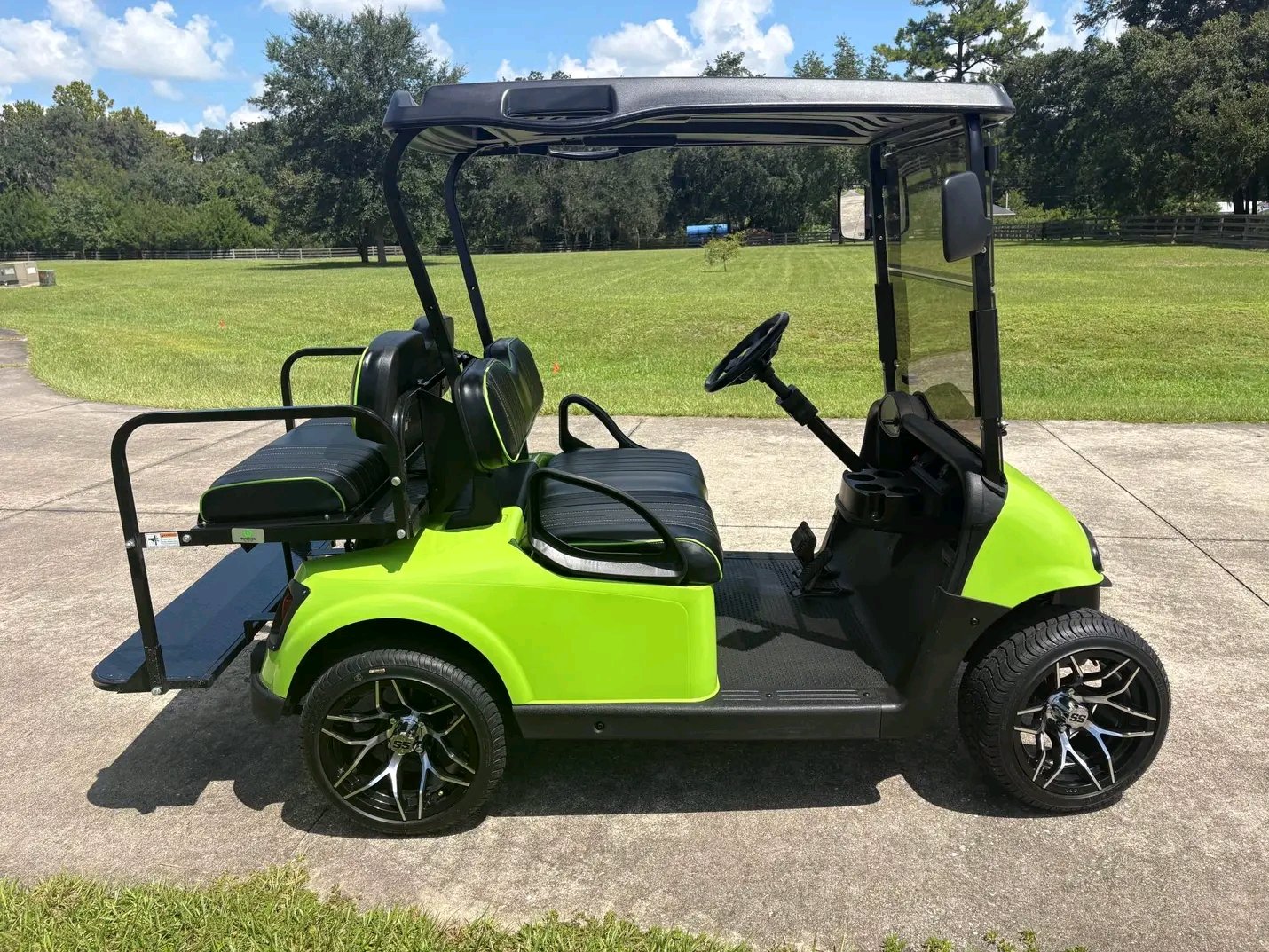 EZGO RXV ELITE - Image 6