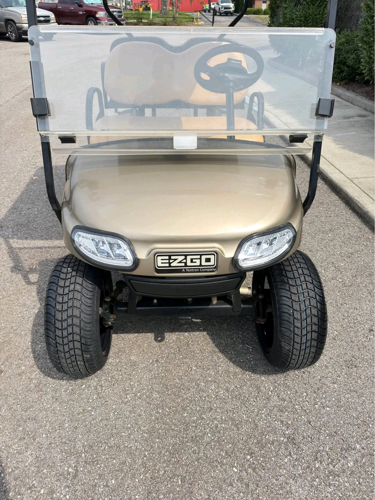 E-Z-GO RXV golf cart - Image 6