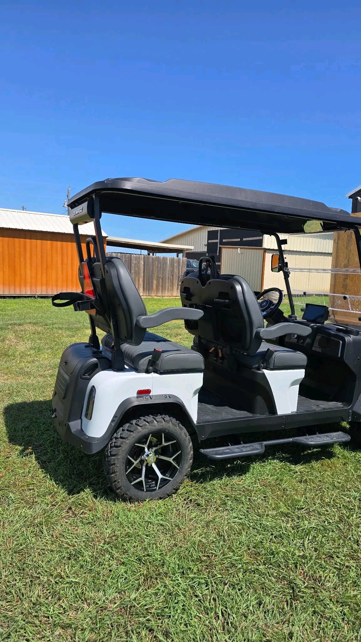 The Denago Rover XL golf cart - Image 10