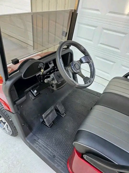 E-Z-GO RXV - Image 8