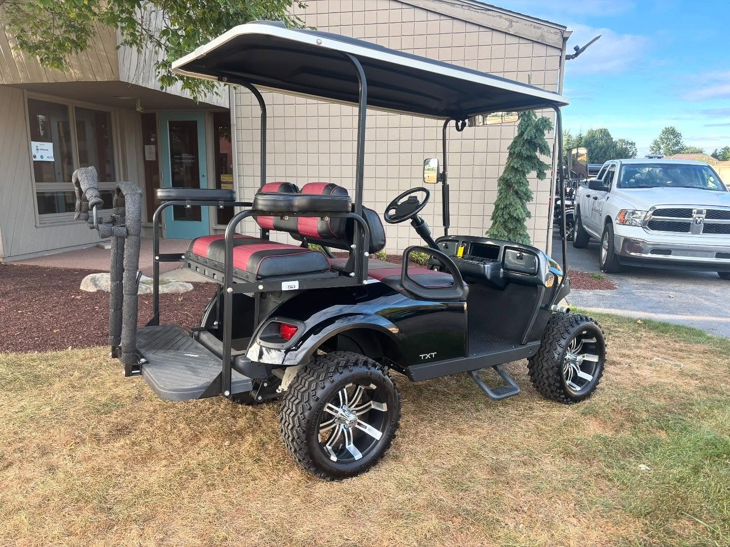 2022 Ezgo TXT 48V Electric Golf Cart - Image 7