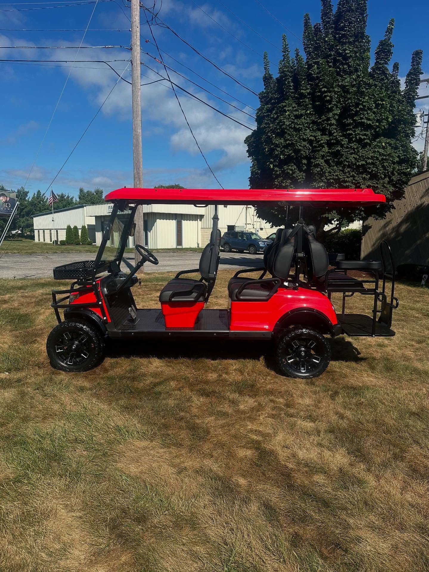 2025 Epic E60L Lithium 6 Passenger Golf Cart - Image 7