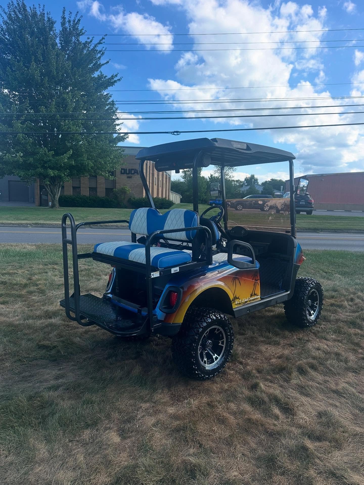 Ezgo RXV GAS Golf Cart! - Image 5