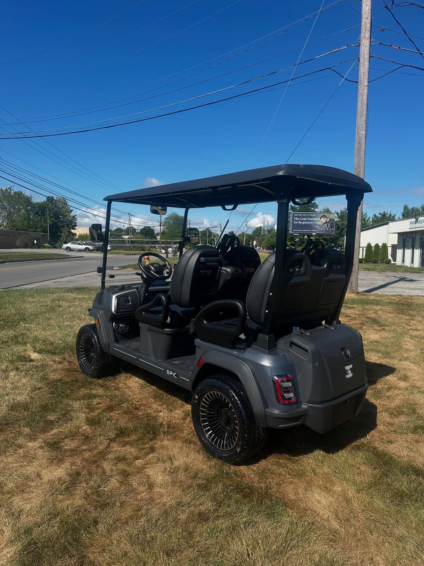 2025 Epic E40FX Lithium Forward Facing Golf Carts - Image 2
