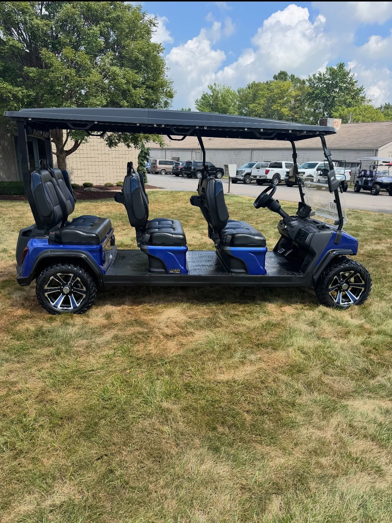 2024 Evolution D5 Ranger 6 seaters - Image 2